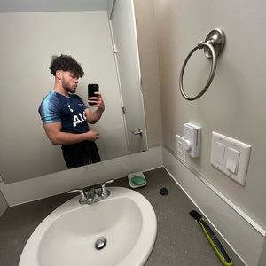 Meet your Posher, Taylor